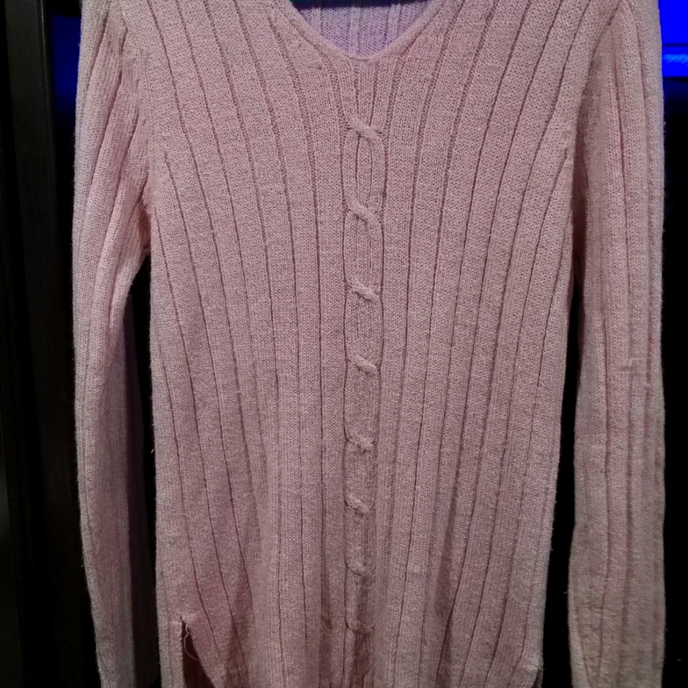 Beautiful pink White Stag lightweight sweater💗